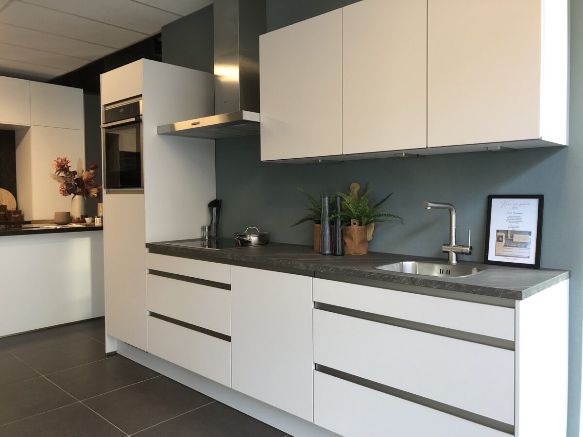 Showroomkeuken Breda Montall Keukens